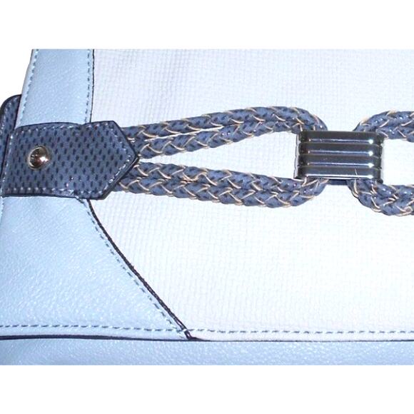 Jennifer Lopez Glacier Blue Gray HANDBAG CLUTCH + CHAIN Shoulder Purse 12x6 JLO! - Picture 7 of 8